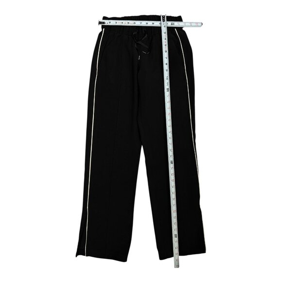 Lululemon Size 4 Athletica Womens the Right track silk feel pants black White - Picture 10 of 11